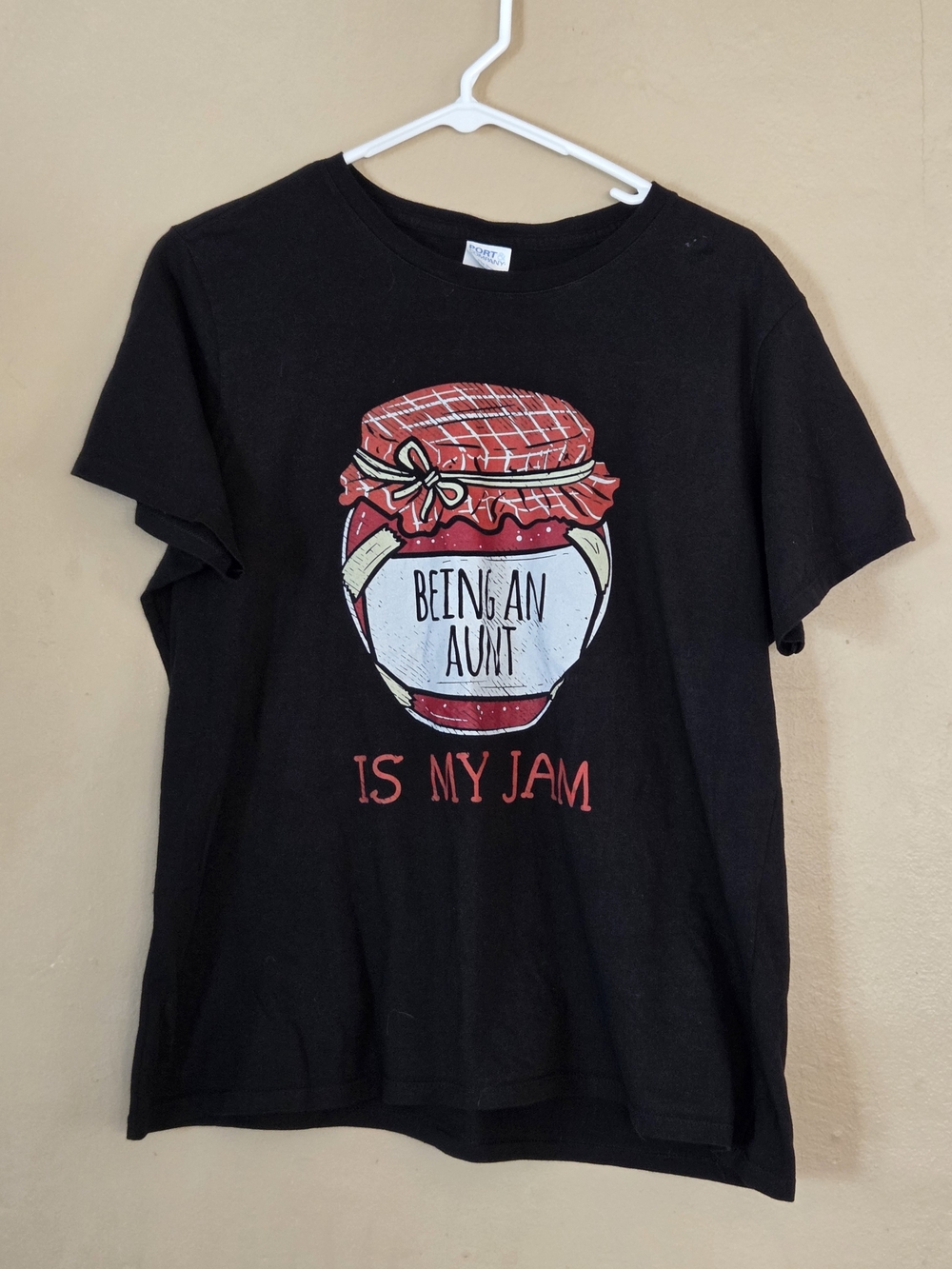 Women's Black Tshirt "Being An Aunt Is My Jam"